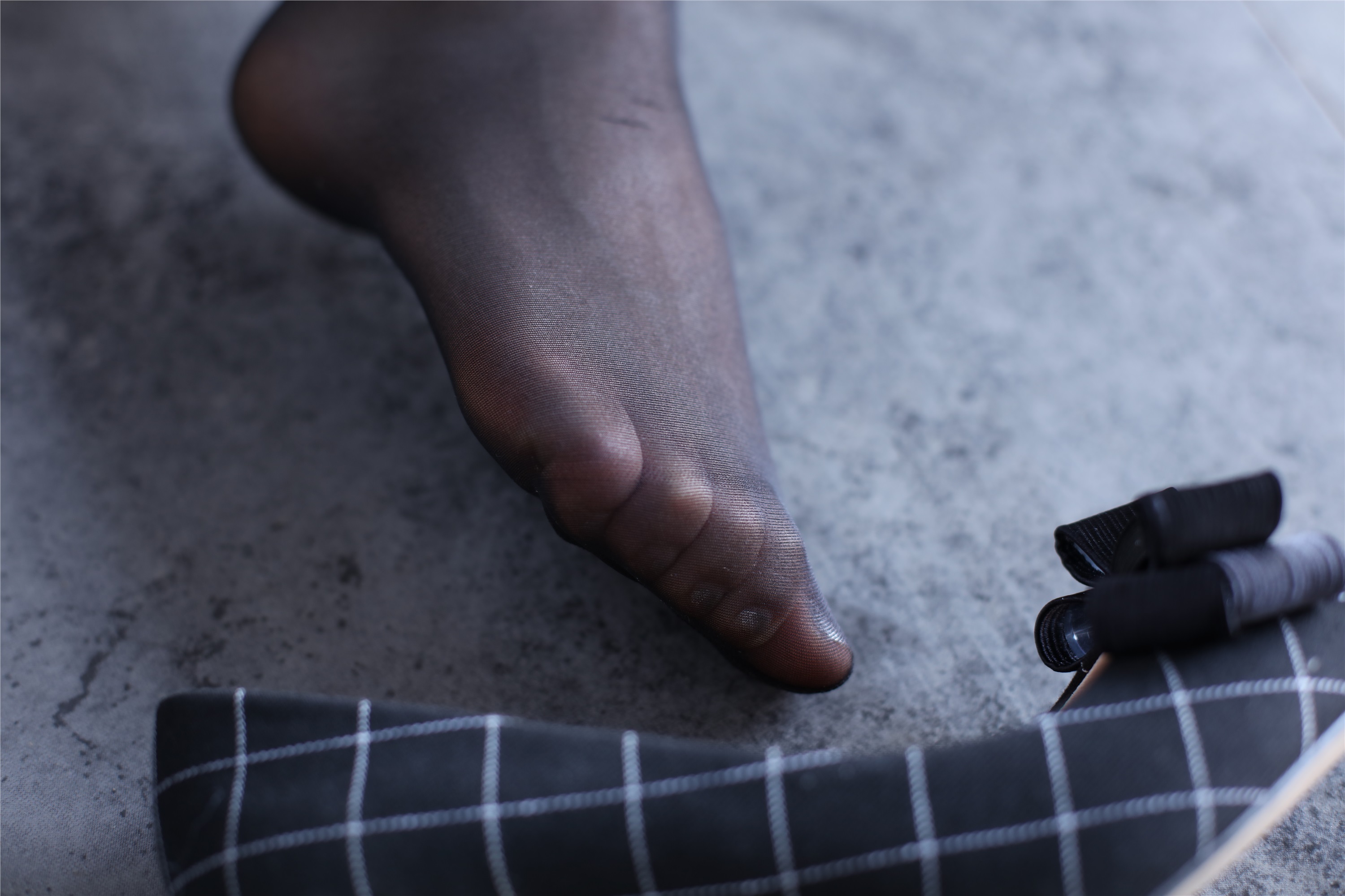 奈丝写真 NO.065 高高-针织裙搭配黑丝